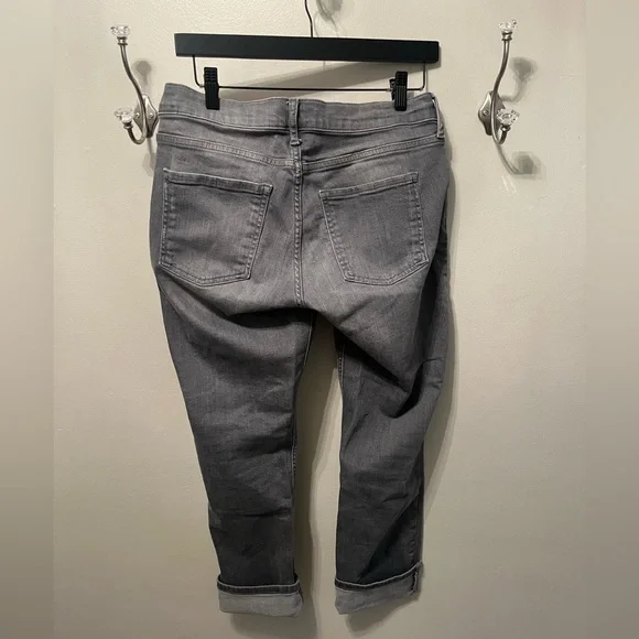 MAKE OFFER Banana Republic Factory Girlfriend Jeans Gray Denim Size 28/6 - Picture 3 of 14